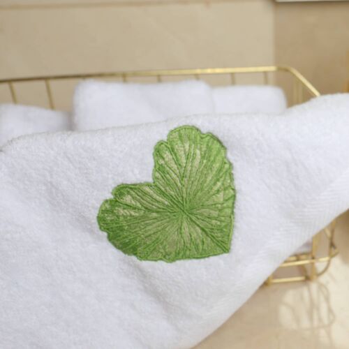 Heart Leaf Hand Towels